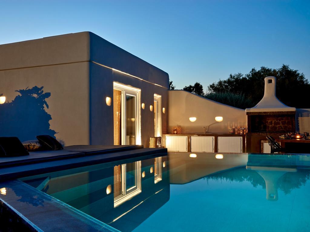Incognito Beach Villa Santorini Καμάρι Εξωτερικό φωτογραφία