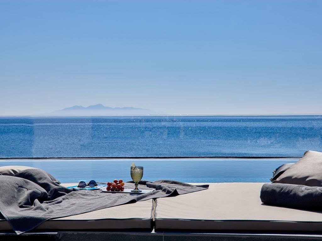 Incognito Beach Villa Santorini Καμάρι Εξωτερικό φωτογραφία
