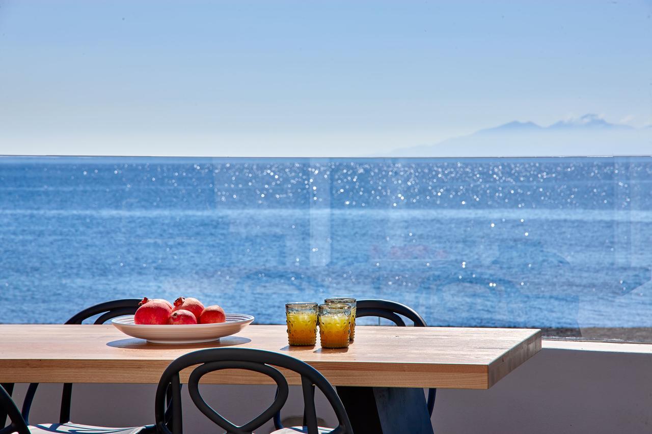 Incognito Beach Villa Santorini Καμάρι Εξωτερικό φωτογραφία